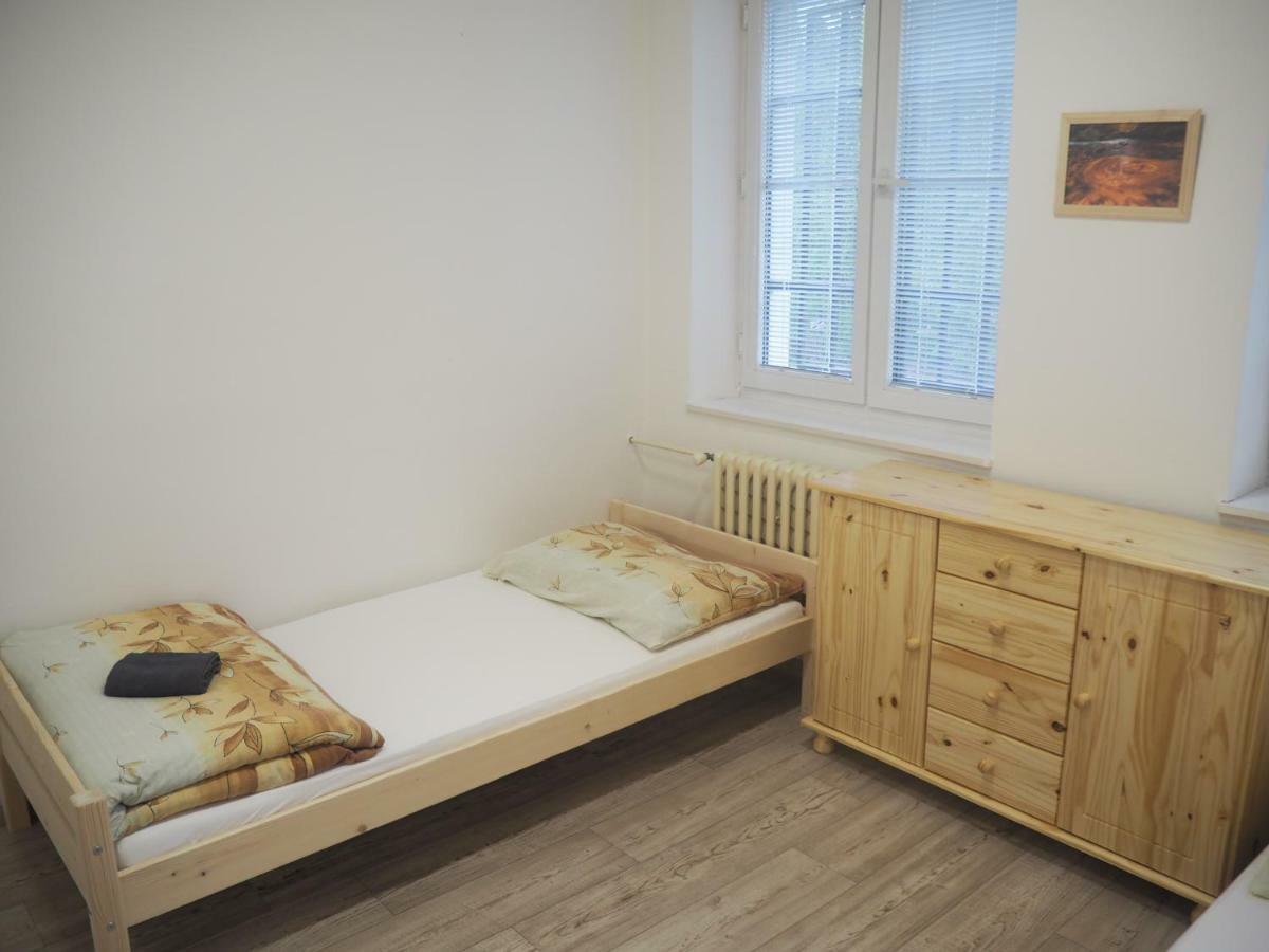 Economy Apartments Ceske Svycarsko 赫任斯科 外观 照片