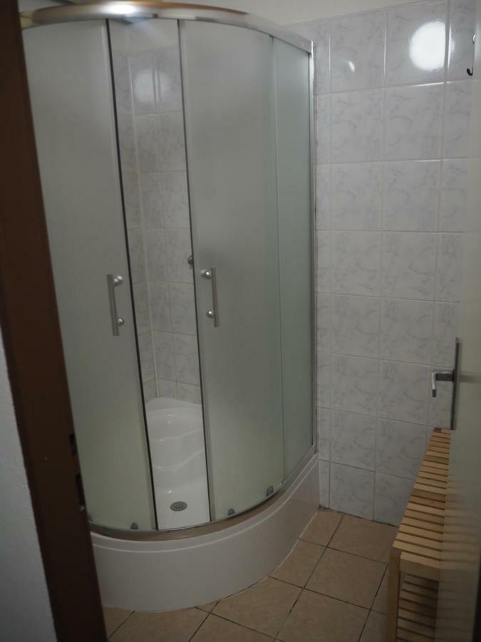 Economy Apartments Ceske Svycarsko 赫任斯科 外观 照片