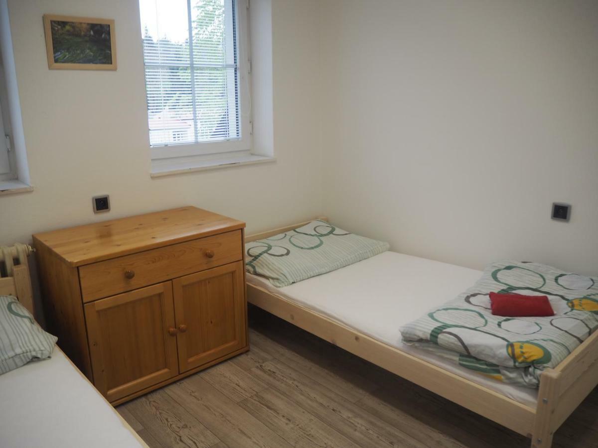 Economy Apartments Ceske Svycarsko 赫任斯科 外观 照片